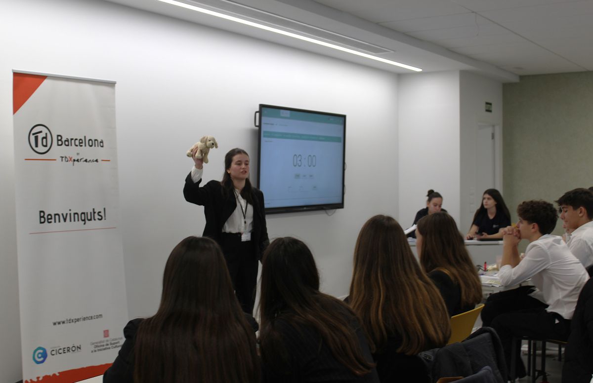 La CEU UAO reúne a 200 estudiantes en el Torneo de Debate TD Barcelona 26 